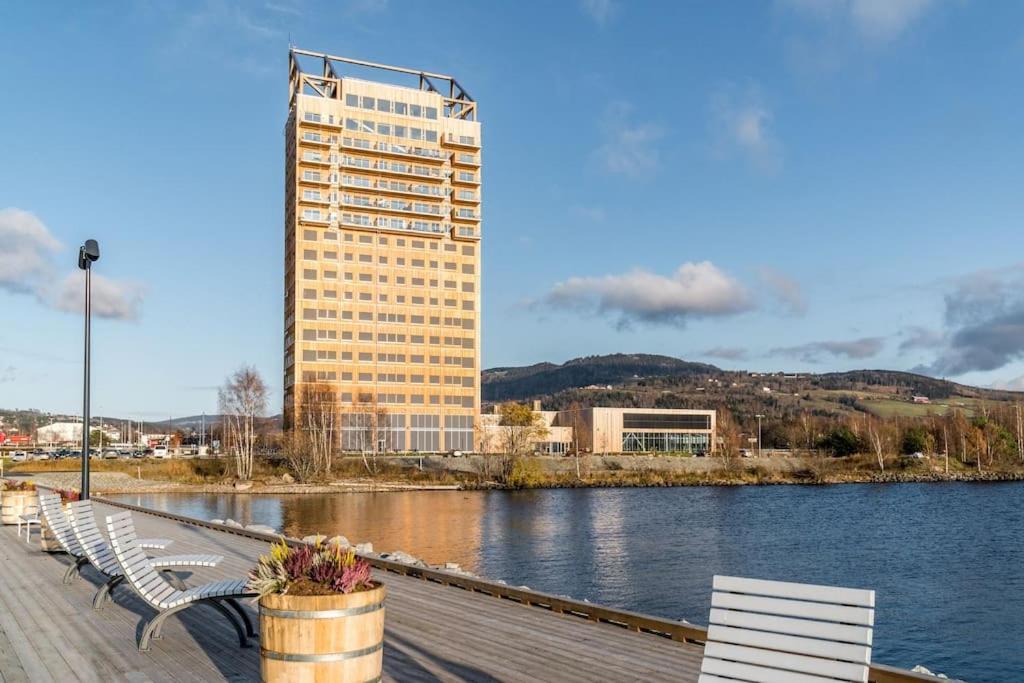 Mjos Tower Suite - Lovely Lake View Brumunddalen Exterior foto